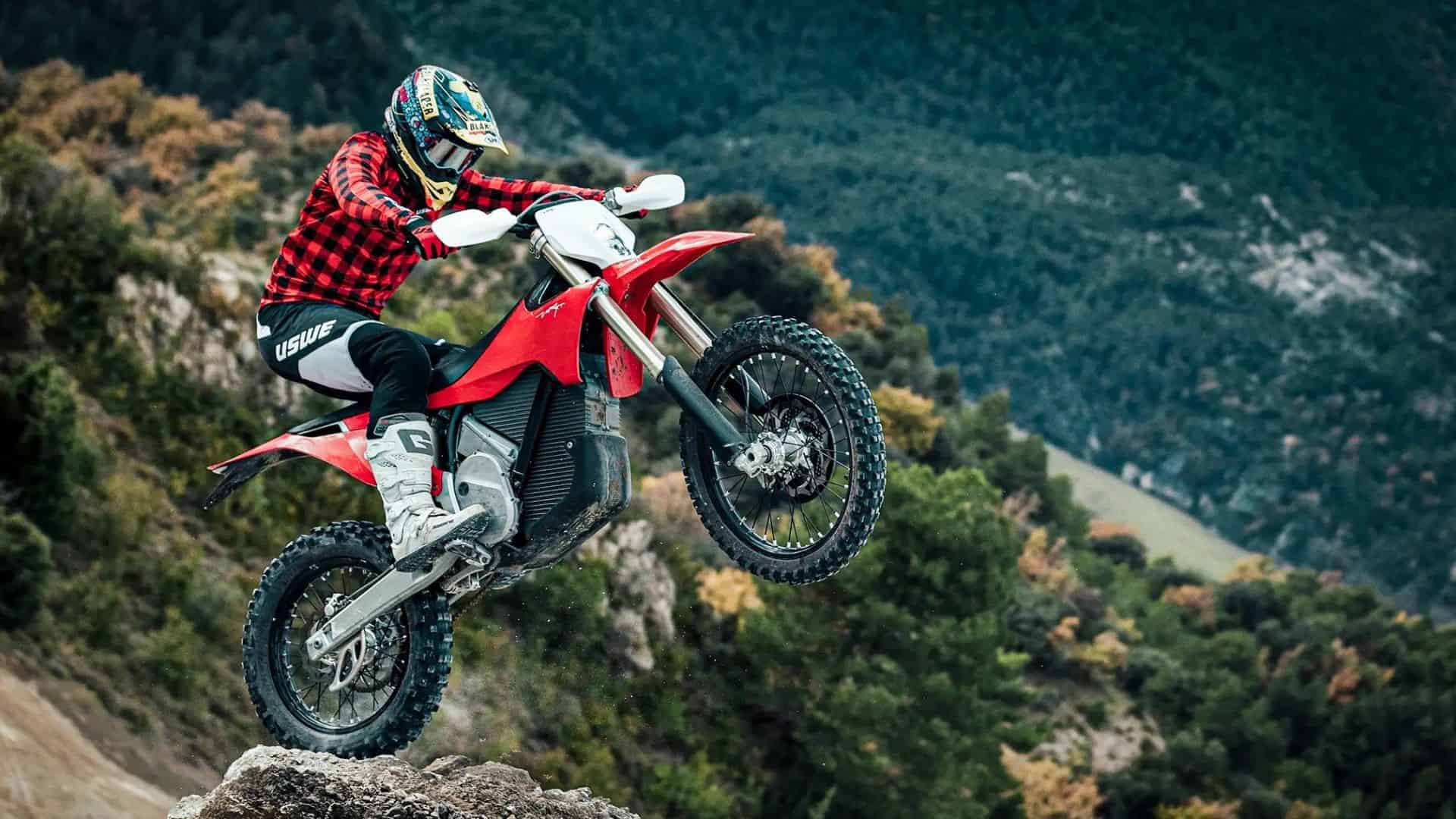 Stark Future rivoluziona il mercato con la moto elettrica Varg