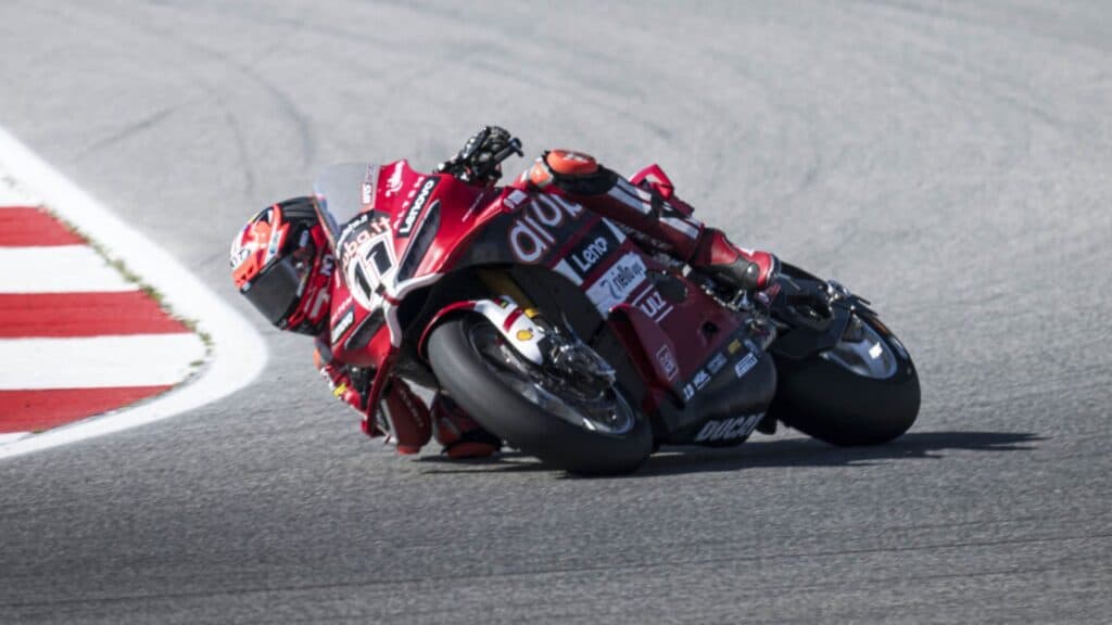 SBK 2026 Paesi Bassi Petrucci BMW moto - SBK 2026: Petrucci e la BMW M1000RR affrontano sfide nei Paesi Bassi - guida 1776670950969
