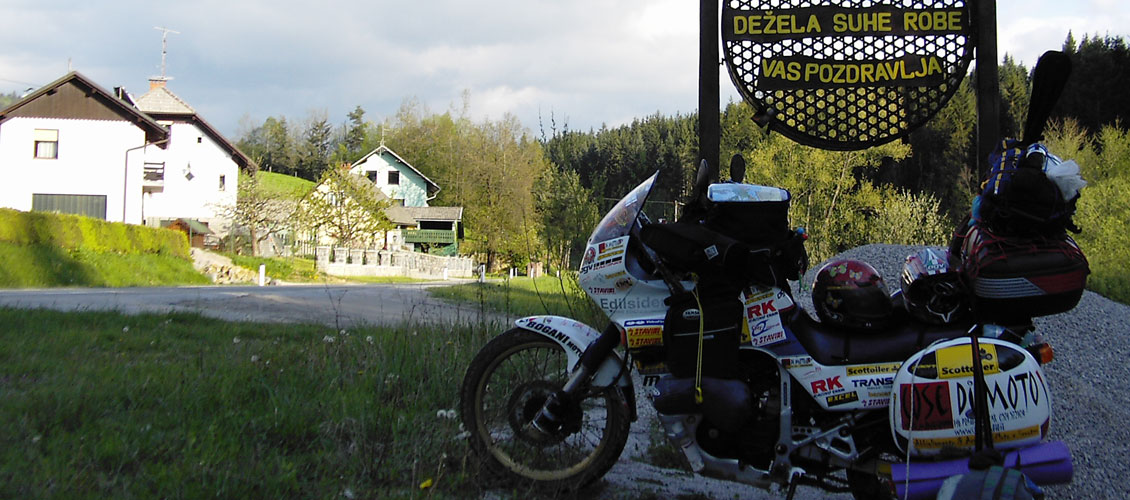 Bosnia in Moto: Un Viaggio tra Storia e Natura Bosnia in Moto: Un Viaggio tra Storia e Natura