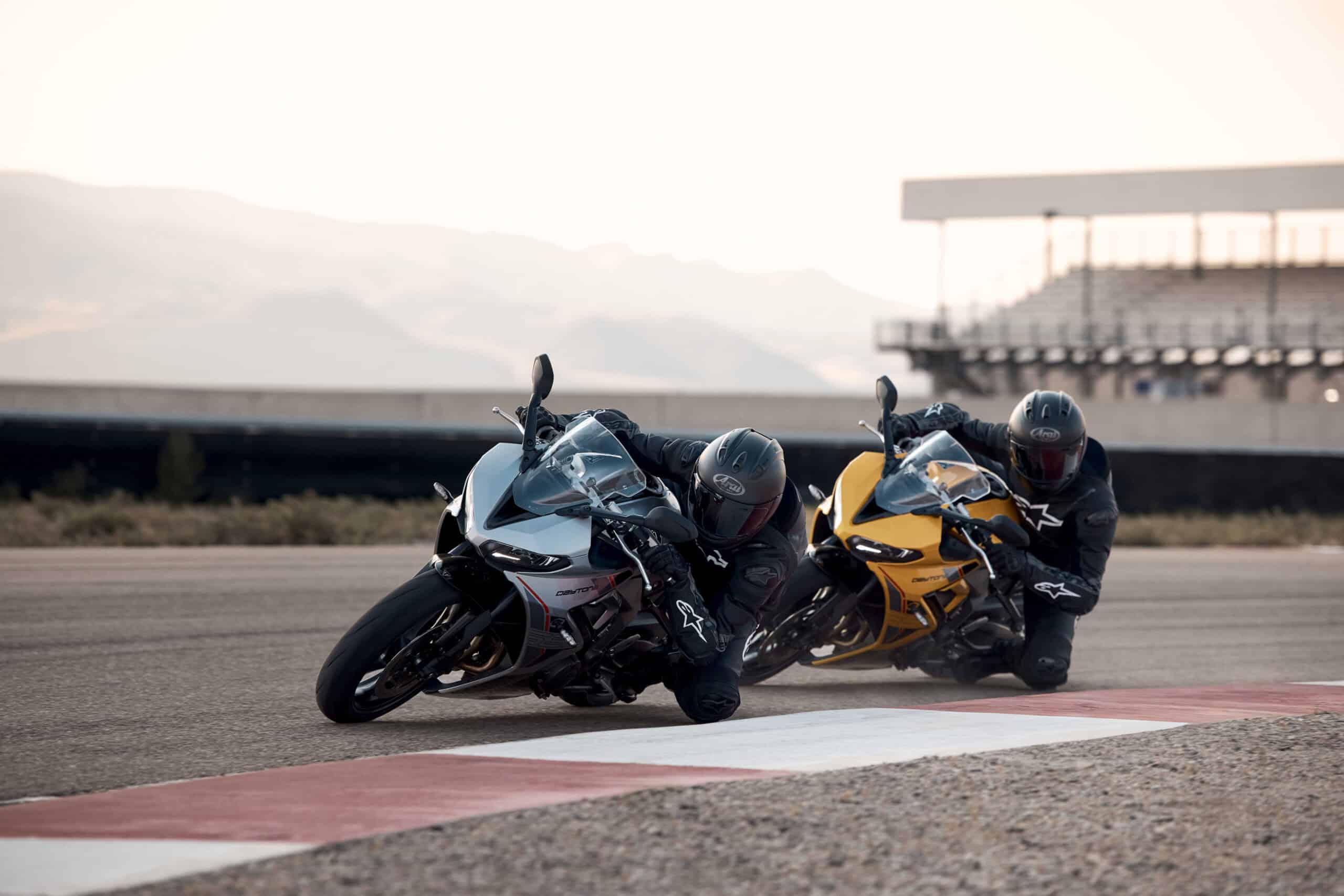 Confronto Moto Sportive 2026: Honda CBR650R, Kawasaki Ninja 650, Aprilia RS660 e Triumph Daytona 660 a Confronto