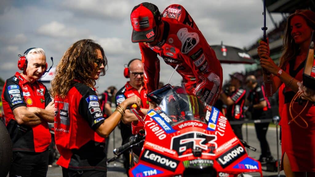 MotoGP Barcellona Warm-Up moto - MotoGP: Mir domina il Warm-Up a Barcellona, sfida alle moto giapponesi - guida 1779006608283