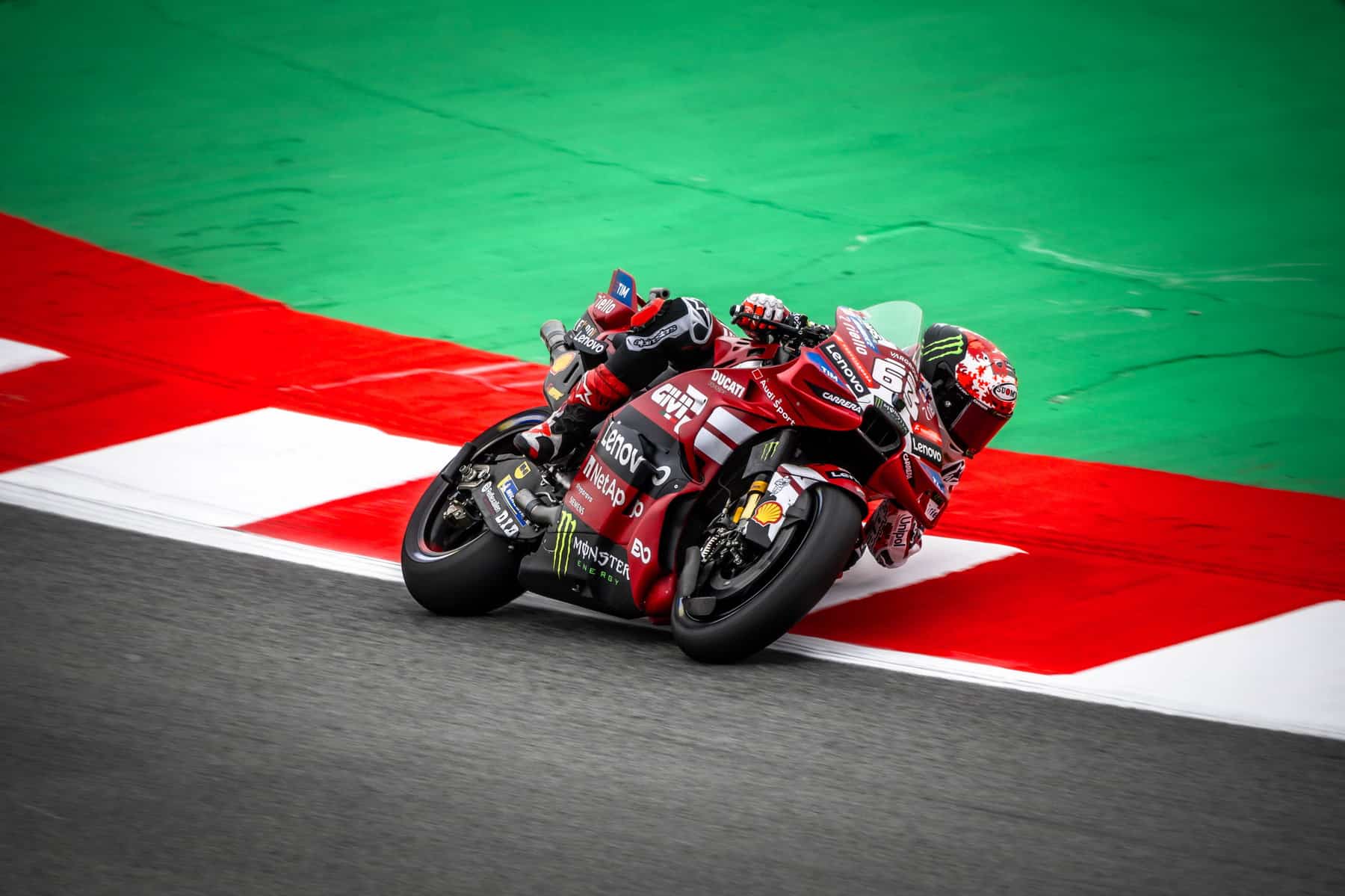 MotoGP Catalunya: Rivola sollecita una revisione delle regole dopo l'incidente di Acosta