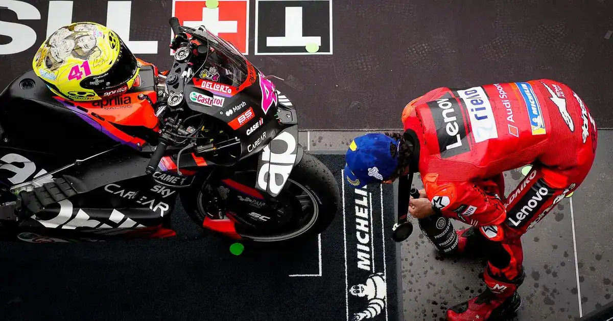 Bagnaia e Bezzecchi: Nuove Speranze per Aprilia in MotoGP 2027
