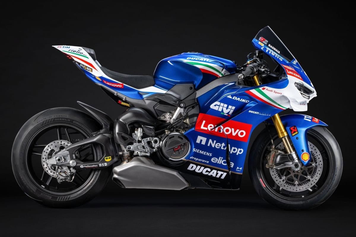 Ducati celebra la Festa della Repubblica con la Panigale V4 Tricolore