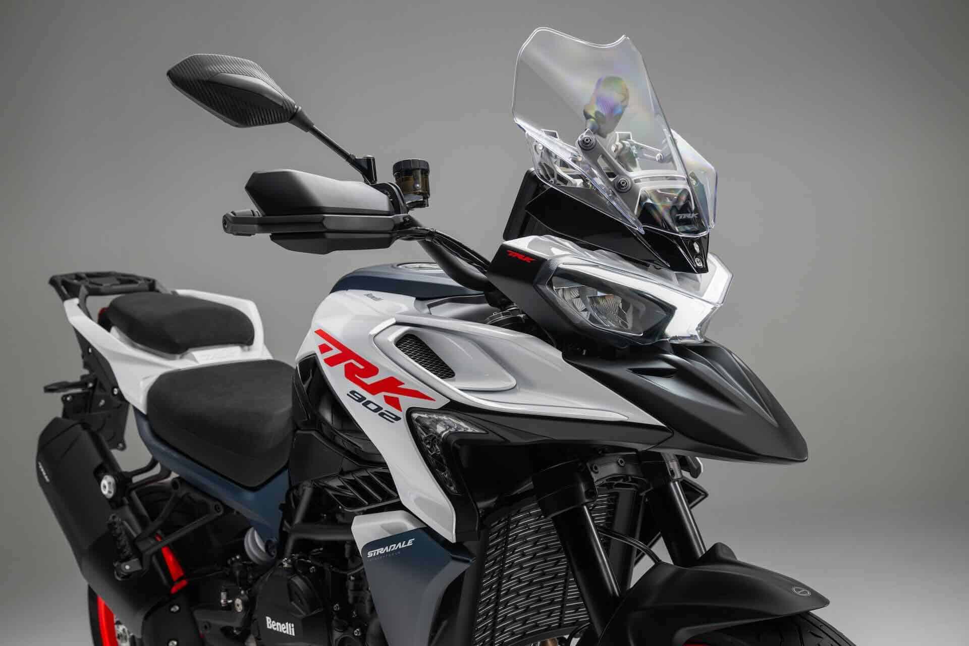Benelli TRK 902: scopri le nuove versioni Stradale e Xplorer