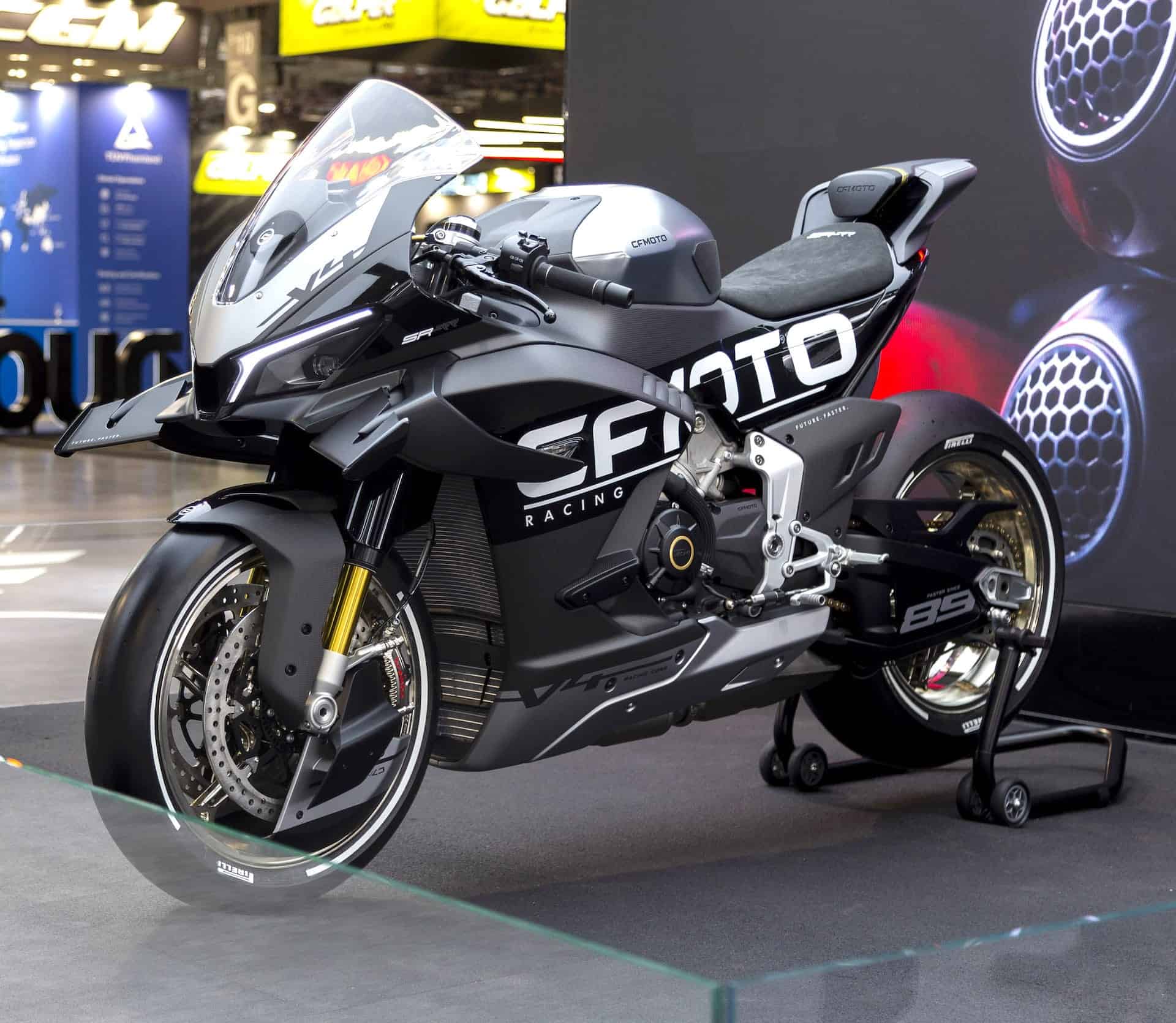 CFMOTO V4SR-RR: Innovazione aerodinamica nella galleria del vento Pininfarina