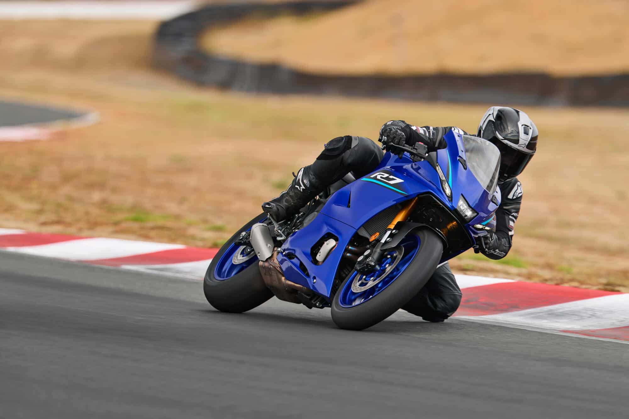 Moto Sportiva: Come Sceglierla Senza Sbagliare nel 2026