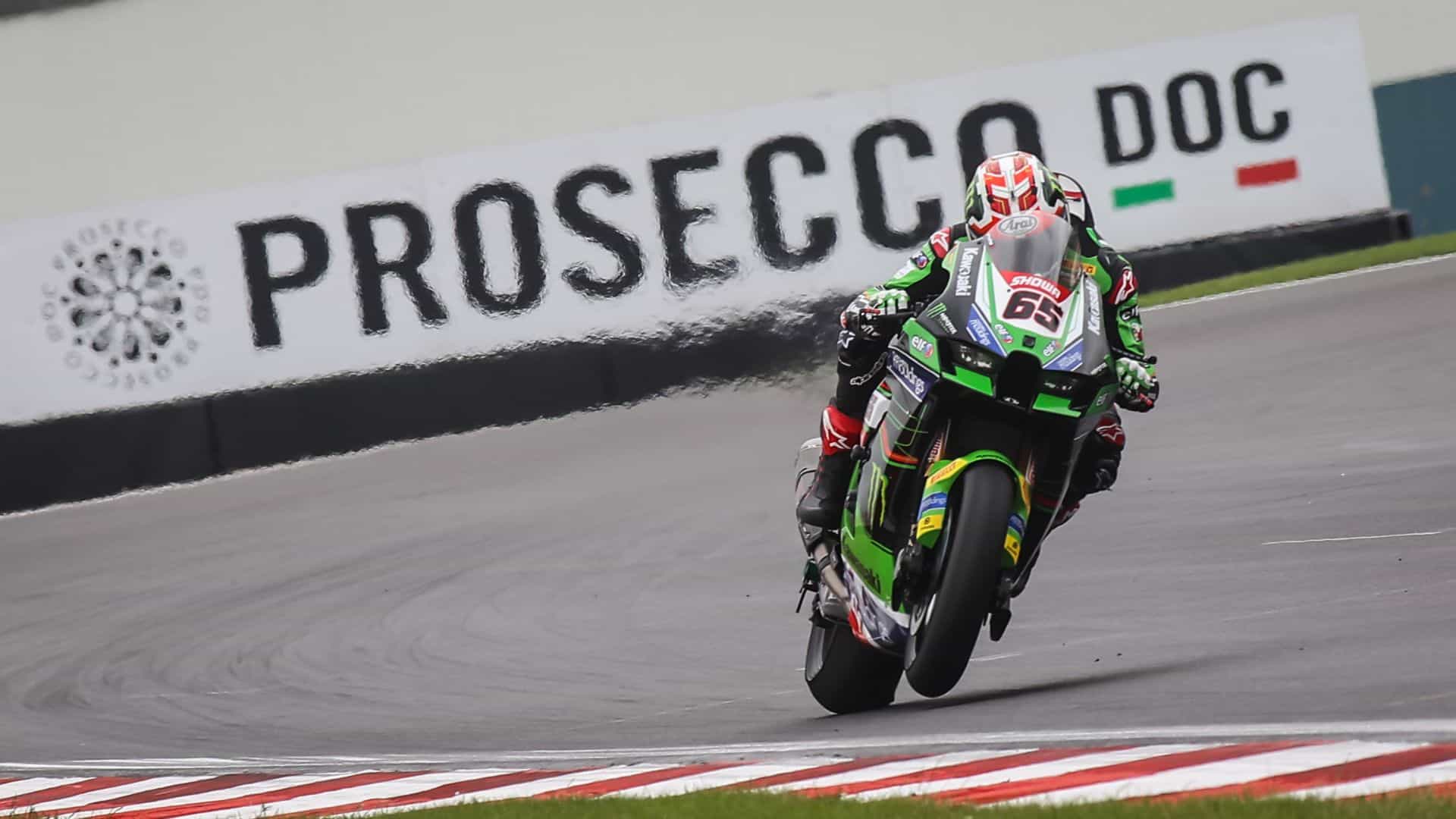 Donington FP1: Bulega e Lecuona si sfidano prima della pausa estiva