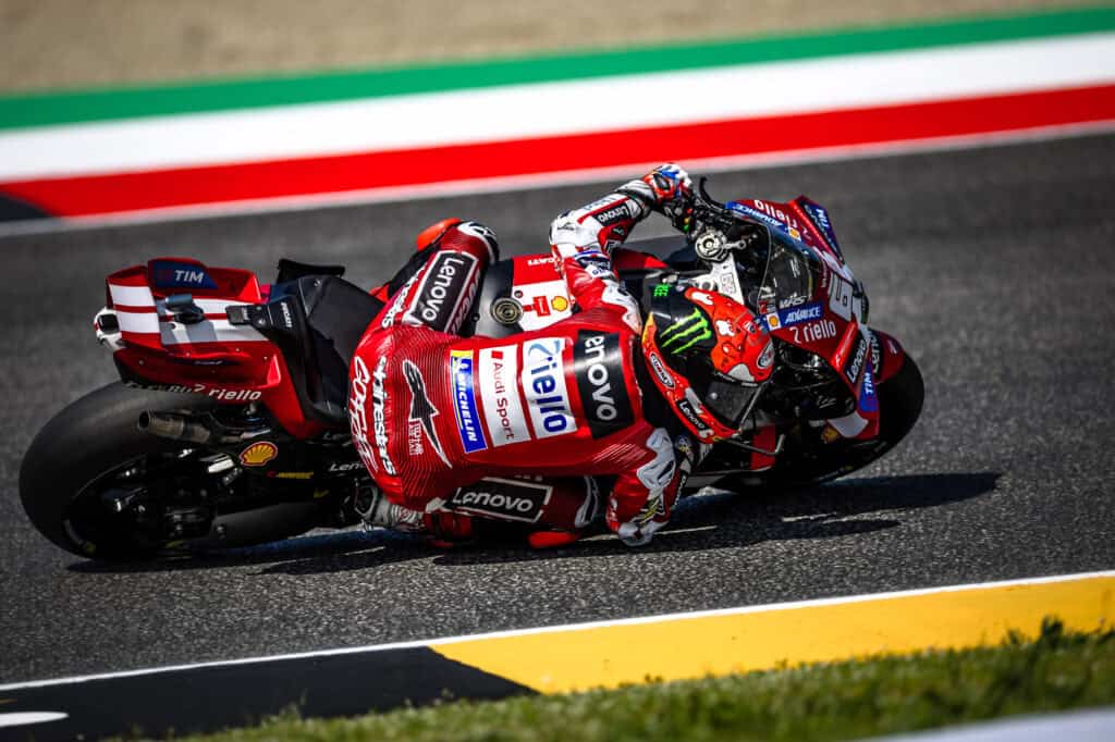 Lenovo Ducati partnership moto - Lenovo e Ducati: Partnership Rafforzata per la V2 Future Champ Academy - guida 1783327211616